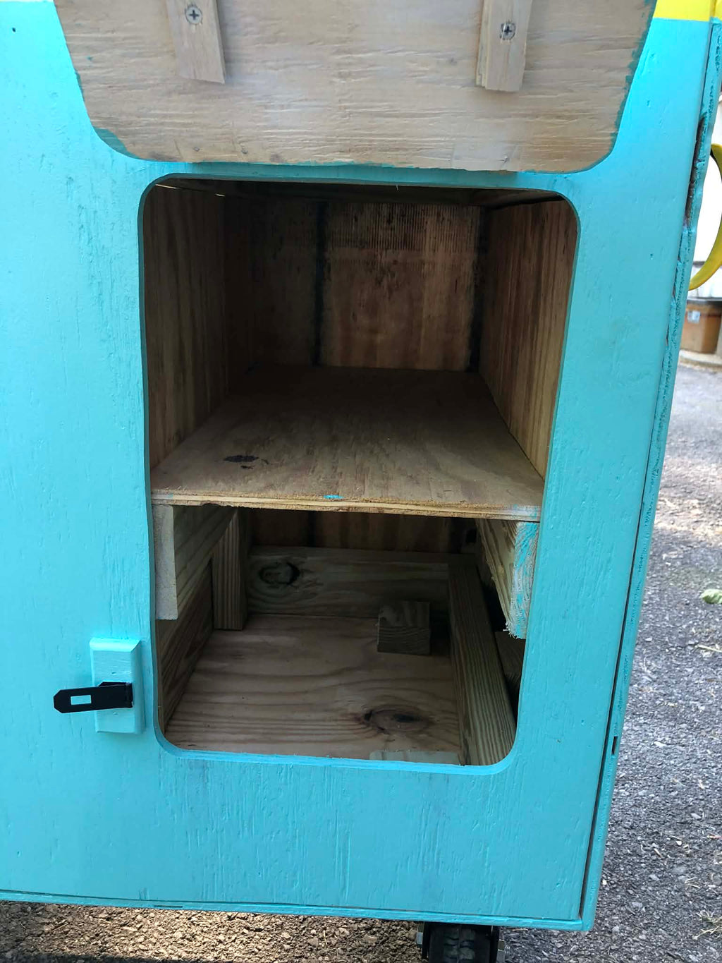 Customized Lemonade Stand