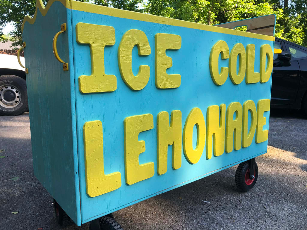 Customized Lemonade Stand